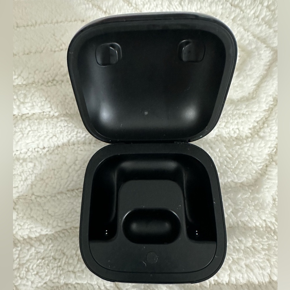 Powerbeats Pro Charger Only